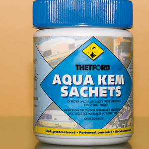 Produit Hygiène WC Chimique Aqua Kem Thetford pour Camping-Car