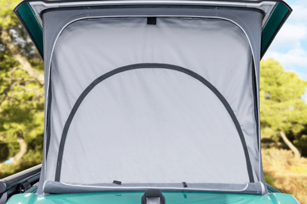 Isolation du toit relevable des Volkswagen T6/T6.1 California à ouverture manuelle.