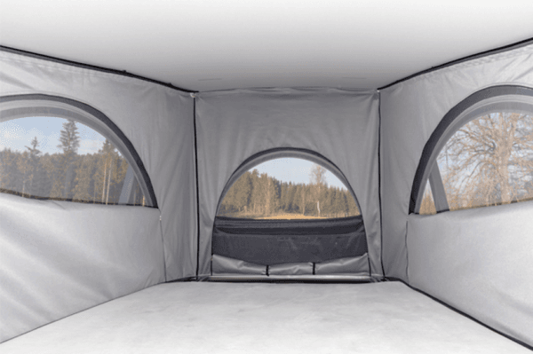 Isolation du toit relevable des Volkswagen T6/T6.1 California à ouverture manuelle.