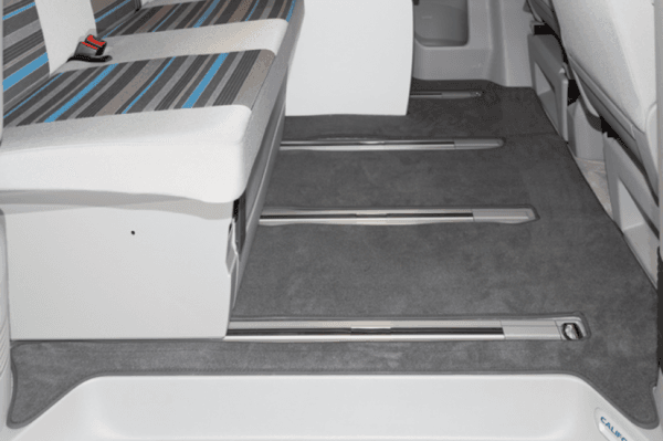 Tapis espace passager Volkswagen California T5/T6 Beach Noir Titane Banquette 2 places
