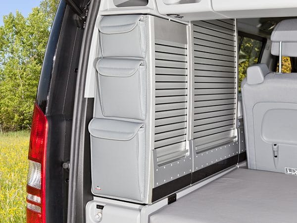 102706227- Pochette hayon extérieur placard pivotant Mercedes Viano Marco Polo