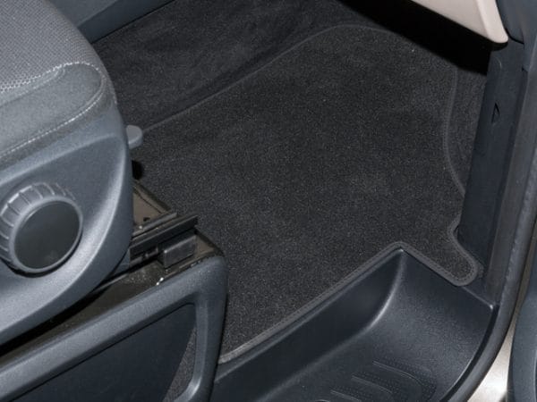 102708103 - Kit tapis avant Marco Polo Classe V  (à partir de 2014) – Image 3