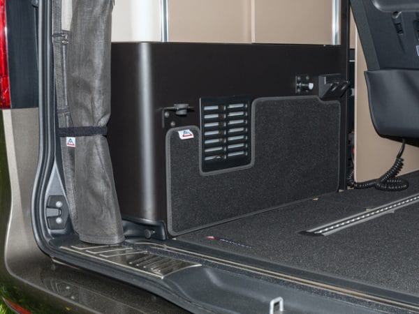 102708106 - Tapis de protection armoire coffre Marco Polo Classe V à partir de 2014