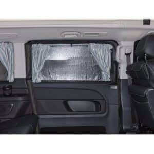 102701216 - Isolation thermique vitre latérale gauche espace passagers arrière Mercedes Horizon Activity Class V