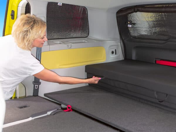 100709029 - iXTEND ® lit pliant pour ID.Buzz VW Noir Titane