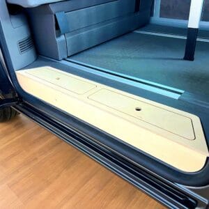 Insert de marche pied pour Van Volkswagen Transporter / Caravelle / Kombi - verni huile de lin