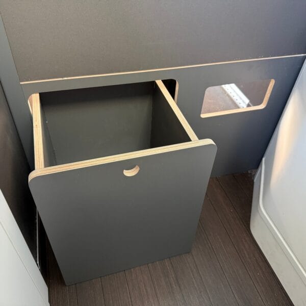 VZ-POUBELLE-GC - Poubelle et Aide à l'Accès au Lit Grand California