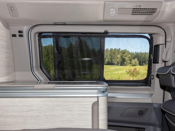 100150122 - Moustiquaire FLYOUT Fenêtre Coulissante VW T7 California - Côté Droit – Image 4