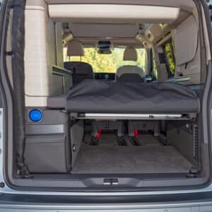 100501536 - FLEXBAG Arrière VW T7 California Ocean / Coast Raven Cuir | BRANDRUP