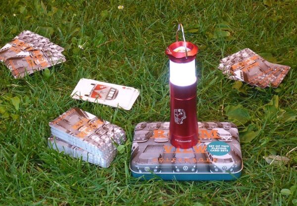 VOLKSWAGEN BUS VW T1 Combi Jeux de carte en boîte métallique – Image 2