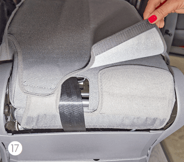 Figure 17 - Retrait des appuis-têtes et fixation arrière