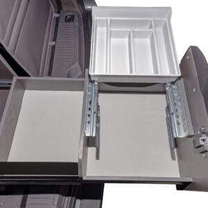 100704519 - Tapis Antidérapants Cuisine Arrière VW T7 California Beach Camper/Tour Caddy 5 (2 pièces) | BRANDRUP