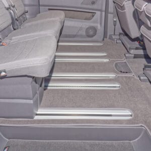 100708653 - Tapis Velours Habitacle VW T7 California Beach Tour/Camper Raven | BRANDRUP
