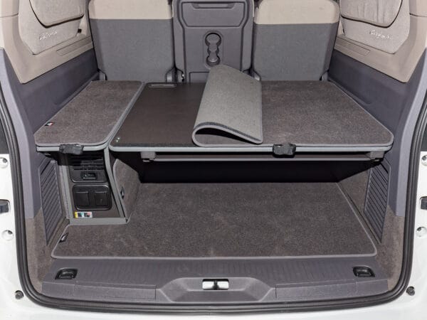 100708665 - iXTEND PAD Tapis Protection Marchepied Arrière VW T7 California Beach Camper Raven | BRANDRUP – Image 3