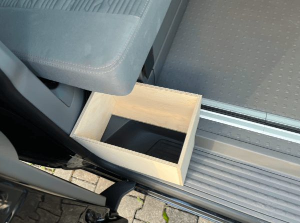 VZ-COFFRE-T56-AVE - Coffre à Chaussures California T5/T6/T6.1 Avec Couvercle – Image 4